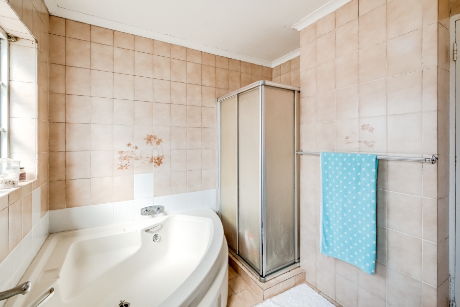 3 Bedroom Property for Sale in Flamingo Vlei Western Cape